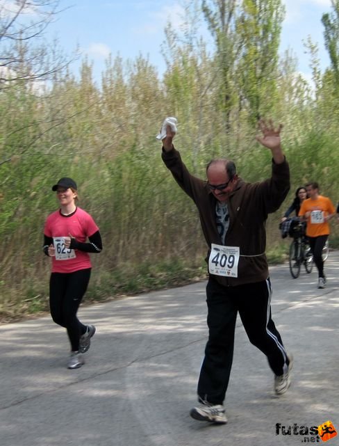 futas151.jpg Velencei-tó futás