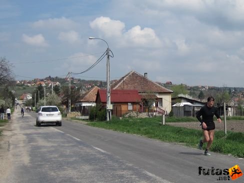 futas157.jpg Velencei-tó futás