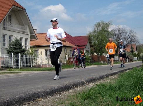 futas161.jpg Velencei-tó futás