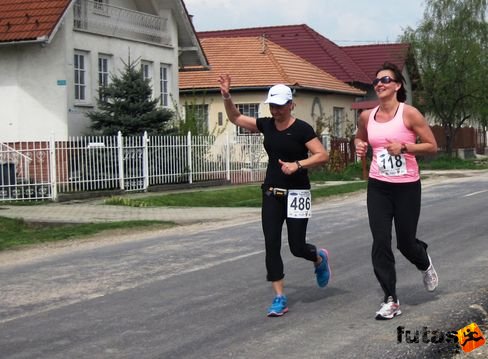 futas178.jpg Velencei-tó futás