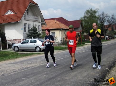 futas186.jpg Velencei-tó futás