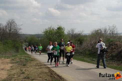 velence28.jpg 2012. április 15. Velencei tókör futás
