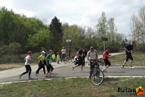 velence29.jpg 2012. április 15. Velencei tókör futás