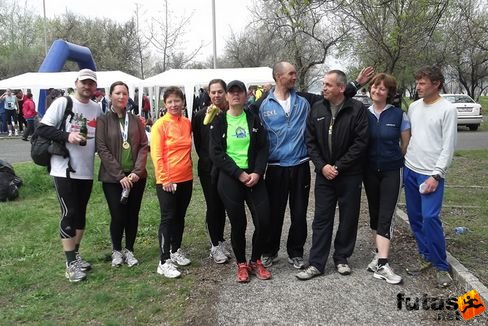 velence72.jpg 2012. április 15. Velencei tókör futás