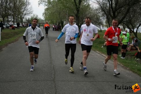 futoparti_4737.jpg Tóparti Futóparti futás