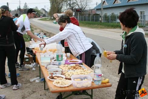 pákozdi frissítés Tóparti Futóparti futás