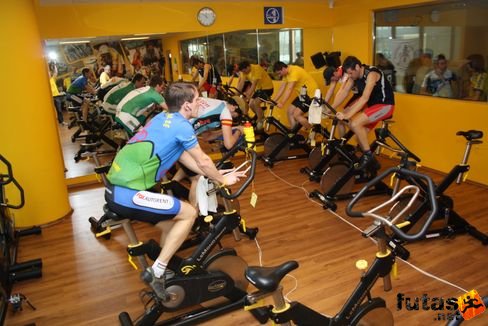 versenyben Indoor Kerékpár Budapest Bajnokság futás