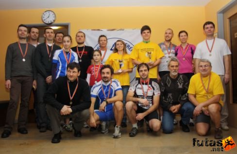 kerékpáros versenyzők Indoor Kerékpár Budapest Bajnokság futás