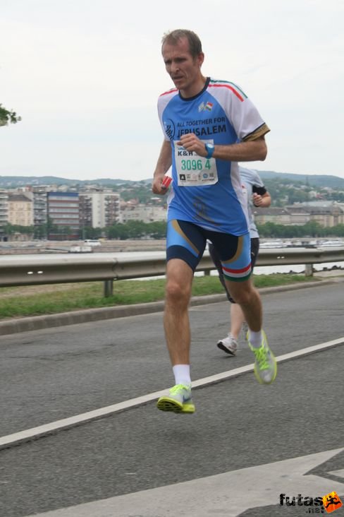 Hit.hu Running Team KH maraton váltó futás