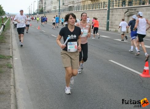 maratoni futók 863 KH maraton váltó futás