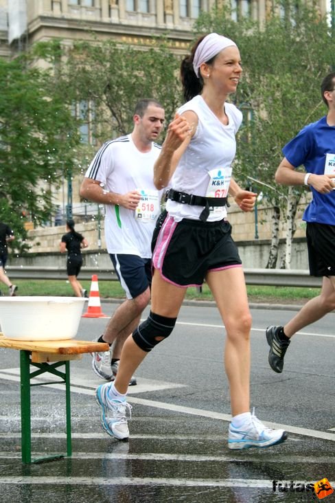 maratoni futók 885 KH maraton váltó futás