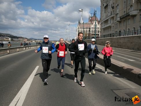 Vecsera Imre Esztergomi Futóművek Vivicittá futás