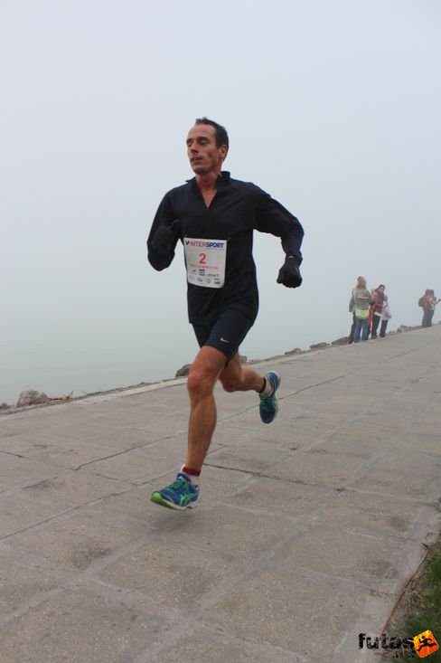 Beda Szabolcs ELTE ADSK Balaton Marathon futás