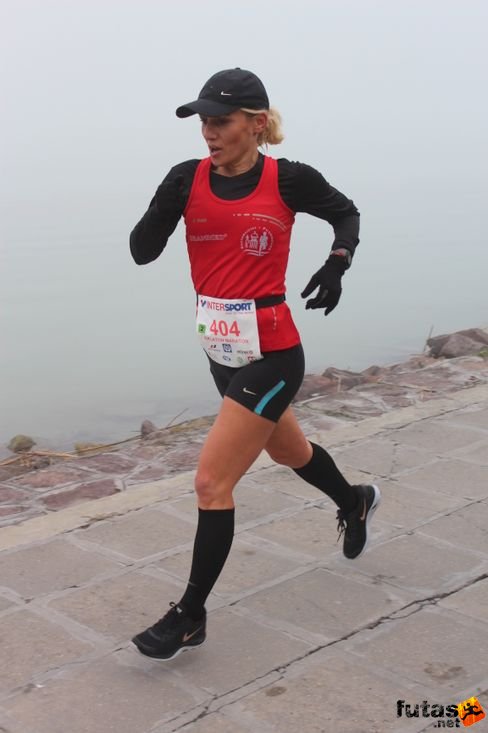 Maráz Zsuzsanna, Esztergomi Futóművek ultrafutója Balaton Marathon futás