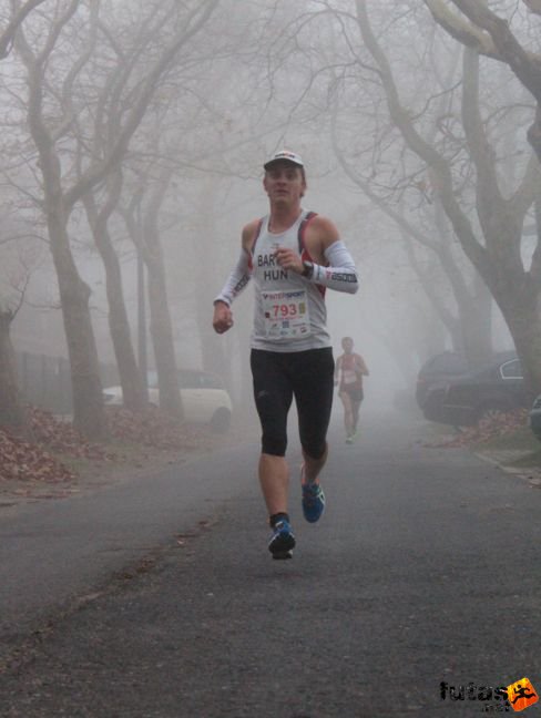 Bartos Dávid Vasemberek Klubja Balaton Marathon futás