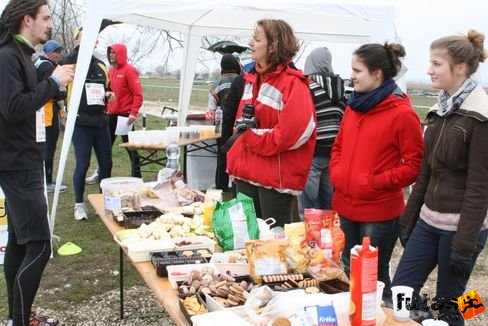 futoparti_4557.jpg VIII. Tóparti Futóparti futás