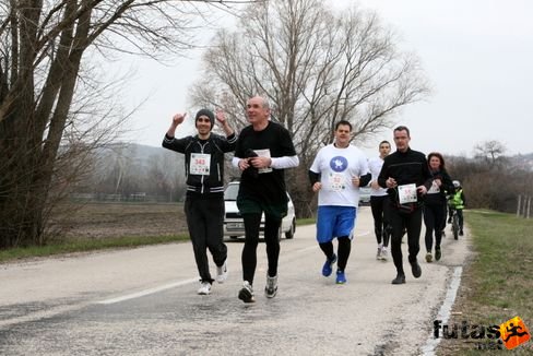 futoparti_4121.jpg VIII. Tóparti Futóparti futás