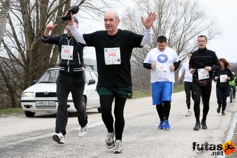 futoparti_4122.jpg VIII. Tóparti Futóparti futás
