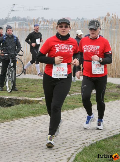 Budapest Maraton futópólóban Tóparti Futóparti 2013 futás
