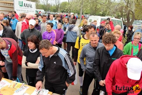 futoparti5557.jpg Tóparti Futóparti futás