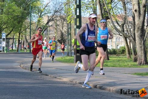 img_5095.jpg Budapest Half Marathon futás