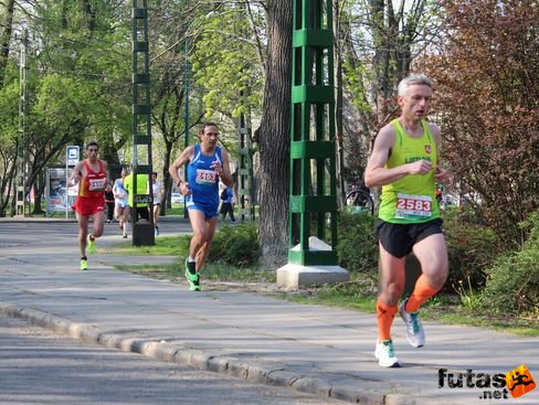 img_5105.jpg Budapest Half Marathon futás