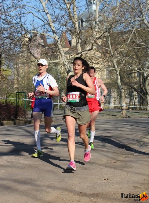 img_5145.jpg Budapest Half Marathon futás