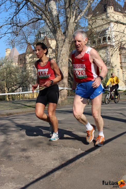img_5192.jpg Budapest Half Marathon futás