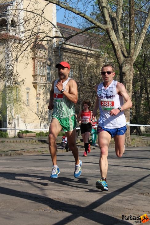 img_5204.jpg Budapest Half Marathon futás
