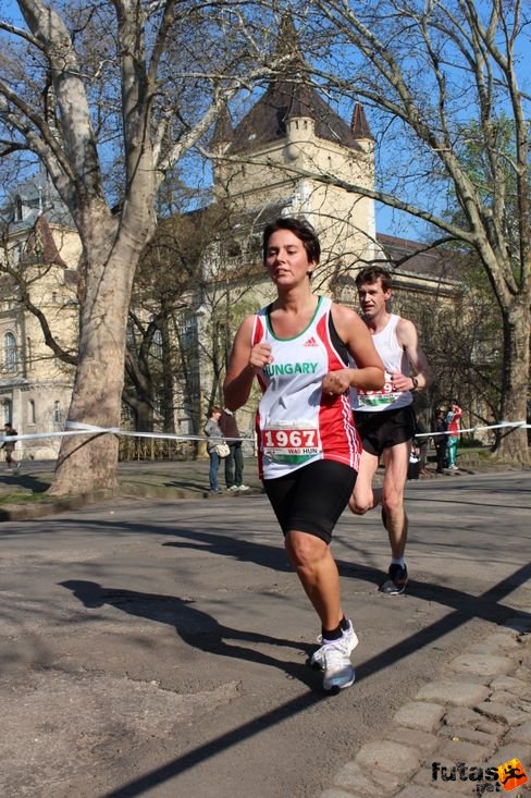 img_5213.jpg Budapest Half Marathon futás
