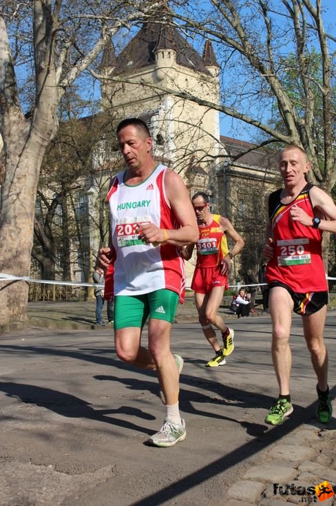 img_5215.jpg Budapest Half Marathon futás