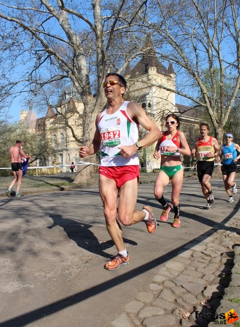 img_5233.jpg Budapest Half Marathon futás