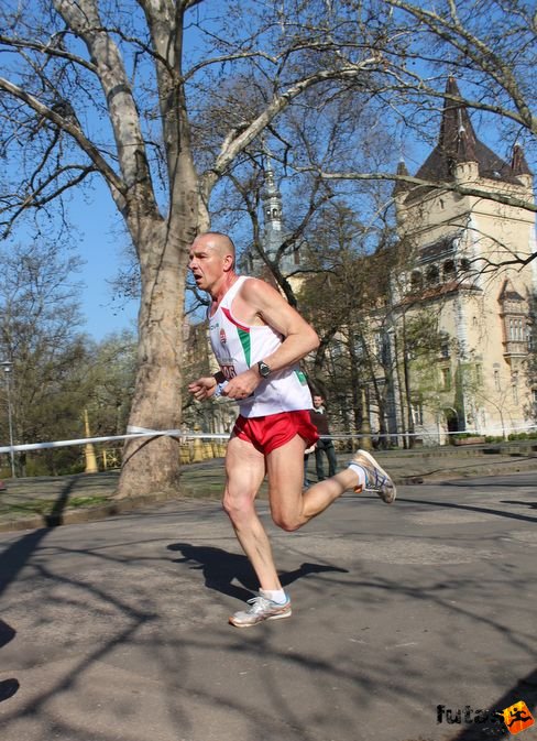 img_5259.jpg Budapest Half Marathon futás