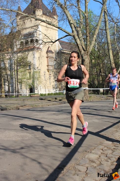 img_5271.jpg Budapest Half Marathon futás