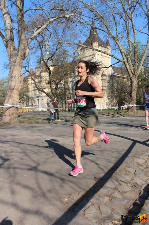 img_5272.jpg Budapest Half Marathon futás