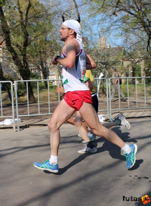 img_5325.jpg Budapest Half Marathon futás
