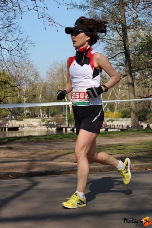 img_5338.jpg Budapest Half Marathon futás