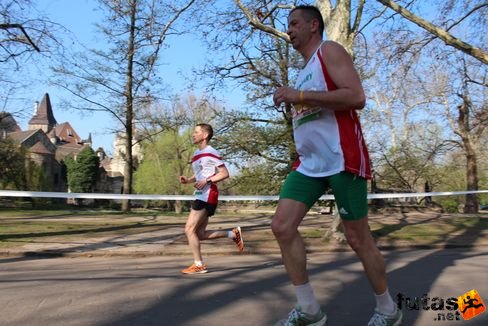 img_5353.jpg Budapest Half Marathon futás