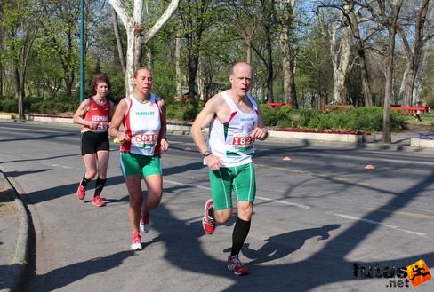 img_5418.jpg Budapest Half Marathon futás