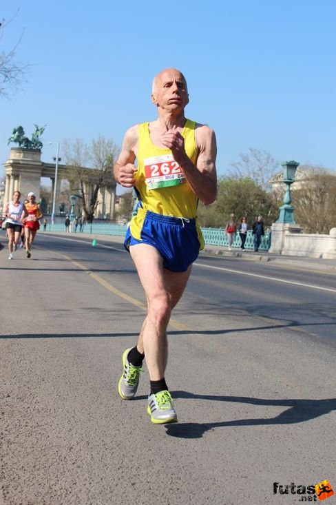 img_5451.jpg Budapest Half Marathon futás