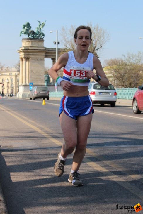 img_5476.jpg Budapest Half Marathon futás