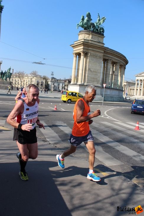 img_5490.jpg Budapest Half Marathon futás