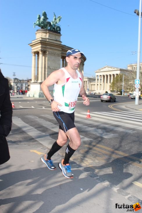 img_5501.jpg Budapest Half Marathon futás