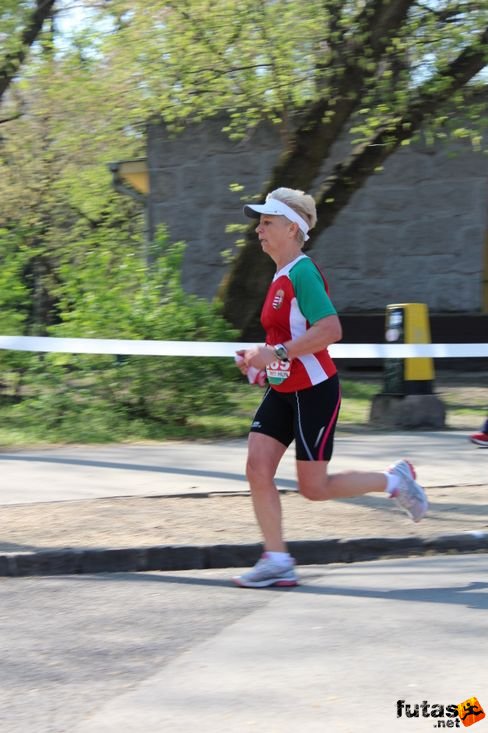 img_5521.jpg Budapest Half Marathon futás