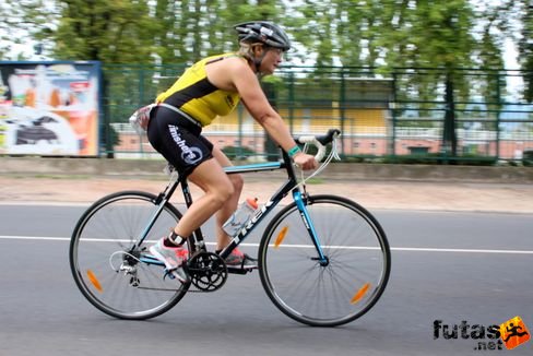 Izabella Cesko Ironman futás