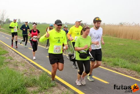 futoparti7013.jpg Tóparti Futóparti futás