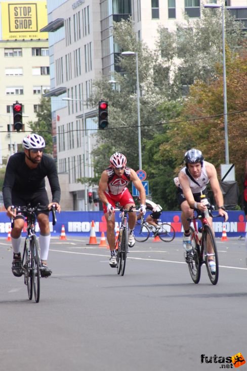 triatlon kerékpározás Ironman futás
