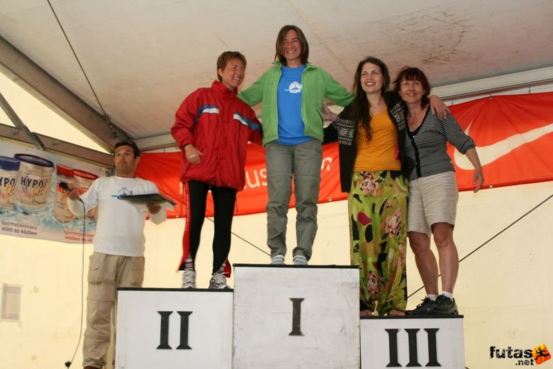 Ultrabalaton ultrabalaton_4467.jpg Ultrabalaton runners women Medal and Finisher Ceremony, individual ultra Balaton runners ultrabalaton_4467.jpg Ultrabalaton runners women