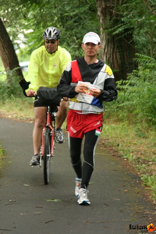 Ultrabalaton ultrabalaton_3895.jpg Ervin, Ultrabalaton Ultrabalaton Ultra running Balaton Balatonberény Balatonmáriafürdő Balatonboglár, ultrabalaton_3895.jpg, Ervin, Ultrabalaton