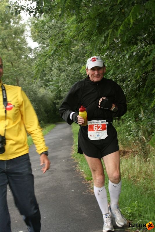 Ultrabalaton ultrabalaton_3912.jpg CUFAR Zdravko
, tekaški forum runner Ultrabalaton Ultra running Balaton Balatonberény Balatonmáriafürdő Balatonboglár, ultrabalaton_3912.jpg, CUFAR Zdravko
, tekaški forum runner